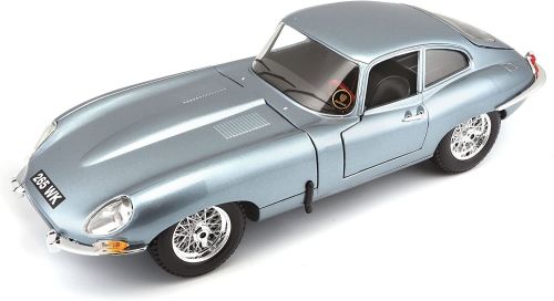 Burago 1:18 (Coll B)Jaguar E Coupe (1961)