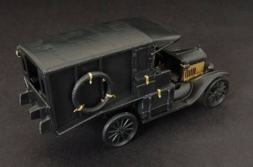 Motormax Diecast Car 1:24 1925 Ford Model T - Paddy Wagon