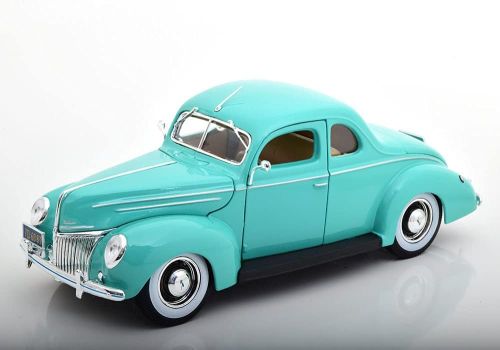 Maisto 1:18 Diecast Car 1939 Ford Deluxe Coupe