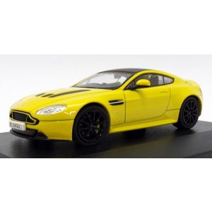 MOTORMAX - DIECAST CAR 1:24 2013 ASTON MARTIN V12 VANTAGE